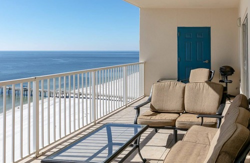 Orange Beach Condo | Beautifully Decorated Ocean Front Condo