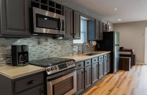 Rock Hill House | Beaver Lake Escape
