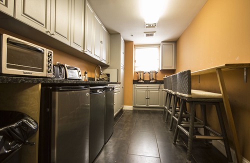 City Center Hostel | Beds n' Drinks Hostel
