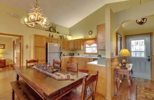 Sylva House | Bella Vista