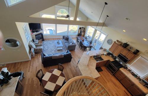 Oceanside House | BelleVueVilla