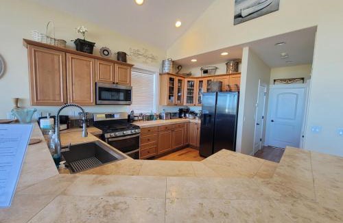 Oceanside House | BelleVueVilla