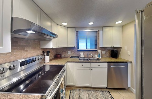 Ormond Beach Condo | Bent Palm 405 | Modern Penthouse w/Rooftop