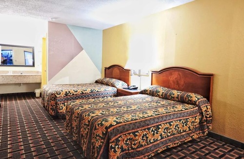 Augusta Hotel | Best Inn
