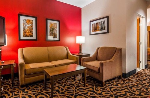 Monticello Hotel | Best Western Plus Brandywine Inn & Suites