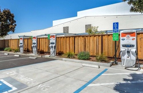 Capitola Hotel | Best Western Plus Capitola By-the-Sea Inn & Suites