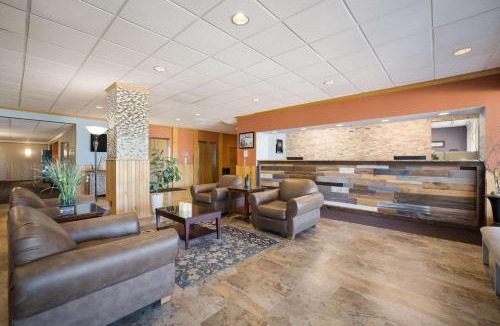 Marinette Hotel | Best Western Riverfront Inn