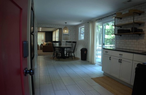 Harrison House | Big Blue at Little Long Lake