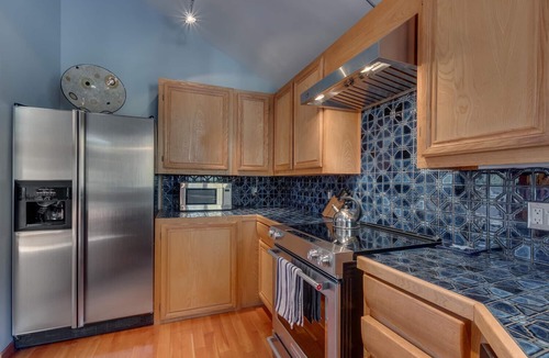 Alpine Meadows House | Big John at Alpine by Tahoe Getaways - 3 BR w HOA Pond & Shuttle