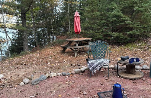 Eagle River Cabin | Birch Tree Retreat: Tranquil 1-bedroom cabin in Eagle River perfect for escape