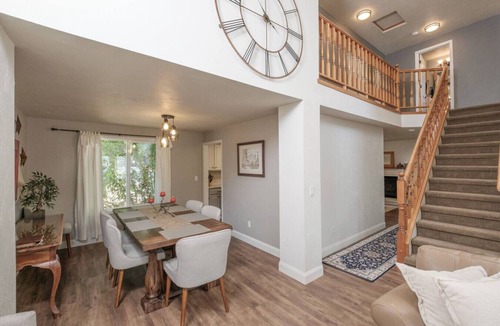 Corvallis House | Birdie Abode