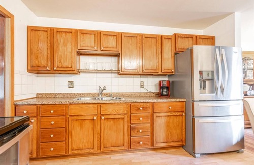 Wisconsin Rapids House | Blissful Retreat w A trail behind & AC