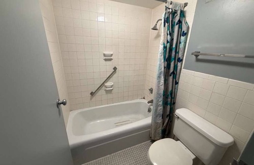 Wabash Hotel | BlissPoint Inn wabash