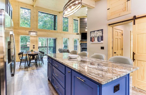 Copperhill Cabin | Blue Ridge, McCaysville, Rafting, Tubing, Secluded