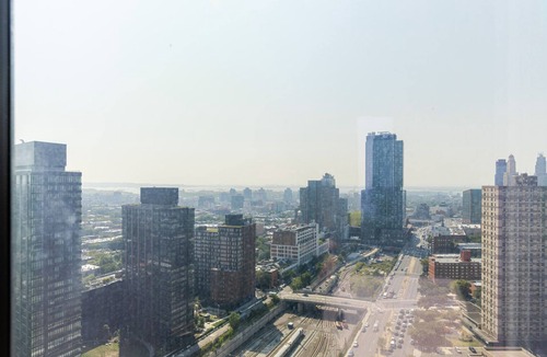 Clinton Hill Apartment | Blueground | Clinton Hill, rooftop pool, nr Prospect Park