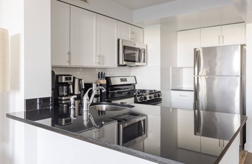 Lincoln Square Apartment | Blueground | Lincoln Square, gym, nr Hudson River