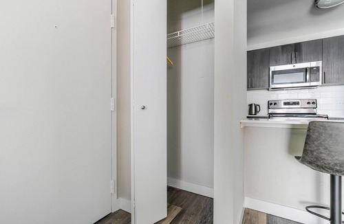 Rush and Division Apartment | Blueground | Rush & Division, rooftop, nr Lake Shore