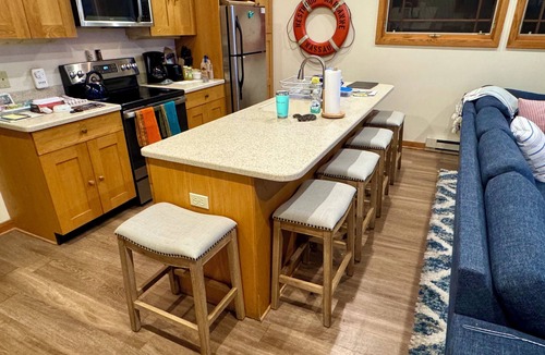 Charlevoix House | Bluewater Cottage on Lake Michigan !