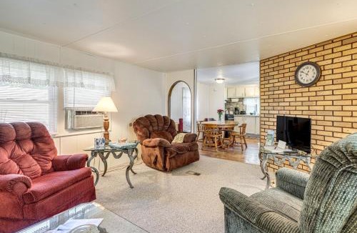 Northeast House | Boating & Swimming On-Site! Lakefront in Cadillac