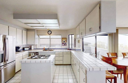 Bodega Bay House | Bodega Bay 3BR ocean-view home with game room & two king suites