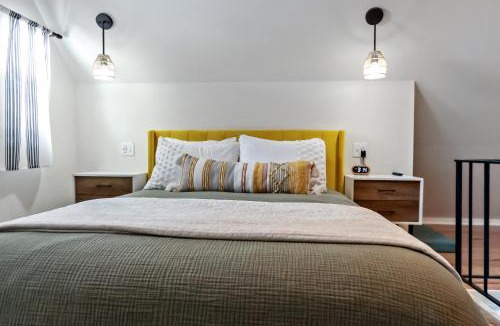 Durango Apartment | Boho Modern Retreat with Mountain Views Unit 1 Durango