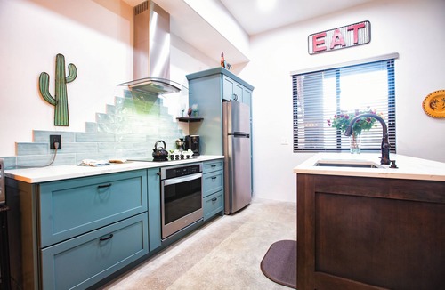 Cottonwood Condo | Bootlegger's Loft/Luxury 2 Bedroom, 2 Full Bathroom Condo