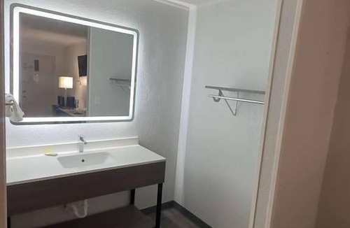Botkins Hotel | Botkins motel