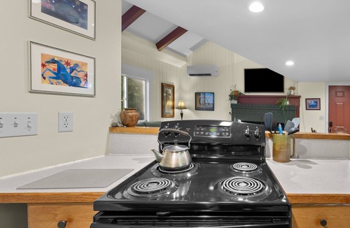 Brightwood Cabin | Boulder Creek Retreat: A cozy chalet for 6 with a hot tub by the creek.