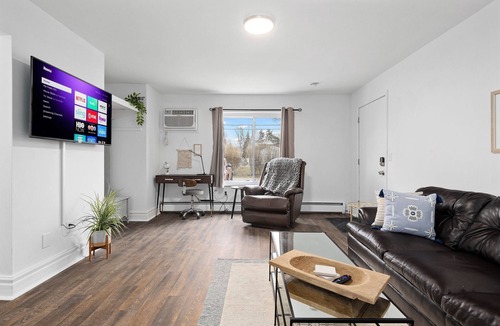 Mount Clemens Apartment | Brand New 1BR Flat | Clean & Cozy King Suite