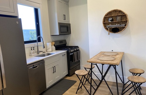 Washington Fields House | Brand New! | Quiet & Secluded | Close to Southern Utah adventures and beauty
