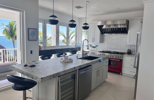 Sunset Cove House | Breathtaking Beach House in Key Largo Florida!
