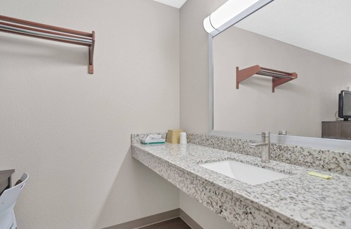 Bridgeview Hotel | Bridgeview Inn Chicago Area