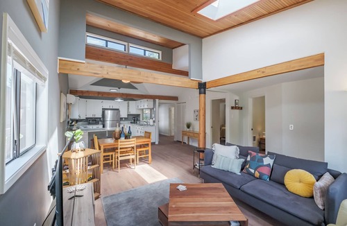 West Salem House | Bright, Open Salem Retreat Near Downtown & Riverfront Park