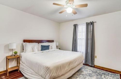 Pensacola Heights House | Brilliant in Bellview-Back unit- Mins to NAS Pensacola, Beach, Shopping