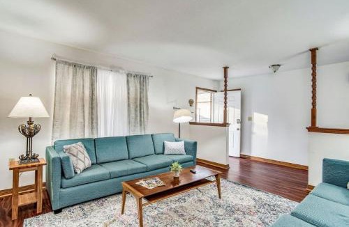 Pensacola Heights House | Brilliant in Bellview-Back unit- Mins to NAS Pensacola, Beach, Shopping