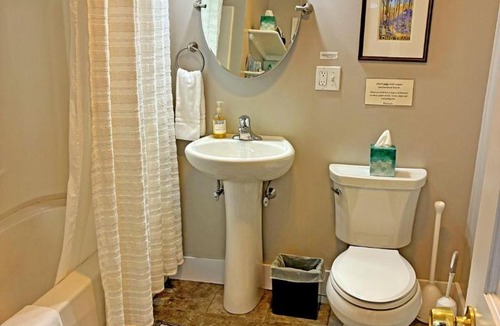 Bristol Hotel | Bristol Suites