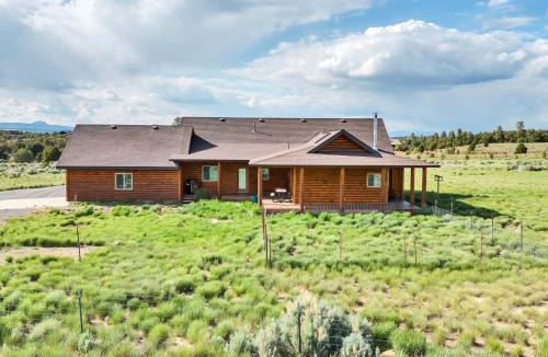 Panguitch House | Bryce Canyon Retreat