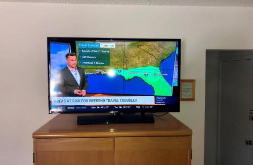 Ironwood Hotel | Budget Host Inn