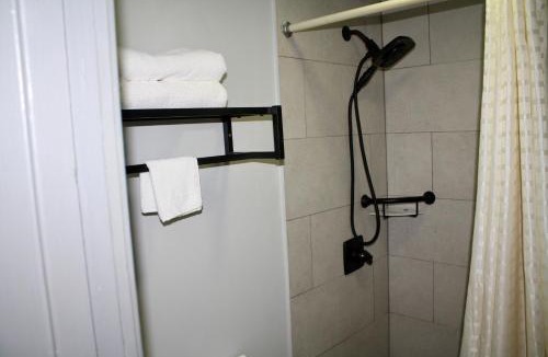 Jonesboro Hotel | Budget Inn