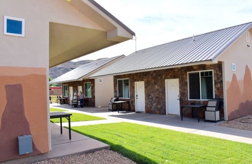 La Verkin Cabin | Bunkhouse 3B With Full Bath