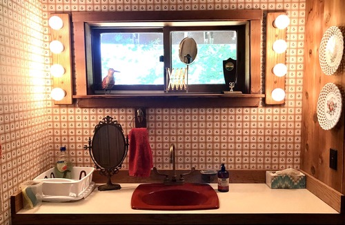 Salem House | BunkHouse Retreat at Minto-Brown Island Salem Oregon