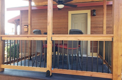 Pine Cabin | Cabin #1 has been completely remodeled! Cabin is now a 2 bedroom, full kitchen.
