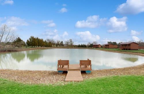 Murphysboro House | Cabin 2: Lakeside in Murphysboro