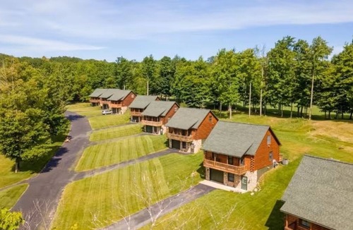 Gaylord House | Cabin 2340 - Comfortable Log Cabin at Beaver Creek Resort
