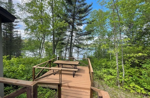 Ely Cabin | Cabin 7 "Bayside" 2 BR, 4 pp, lakefront with dock, access to boats!