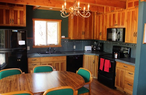 Crescent Cabin | Cabin on Crescent Creek -Close to Crater, Crescent, Odell & Waldo Lakes