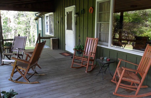 Cashiers Cabin | Cabin with Spectacular View of Whiteside Mountain