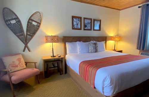 Wilmington Hotel | Cadence Lodge at Whiteface