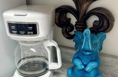 Milton Apartment | Cajun Cutie Quarters - Laissez Les Bon Temps Rouler.Let The Good Times Roll