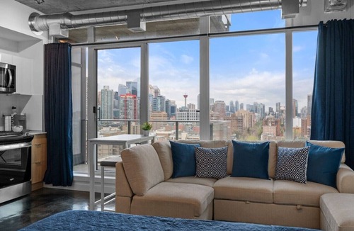 Connaught Apartment | Calgary Tower Views | Bright Studio | AC